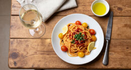 Spaghetti Con Colatura Di Alici, ’Nduja, Limone E Pomodorini Gialli